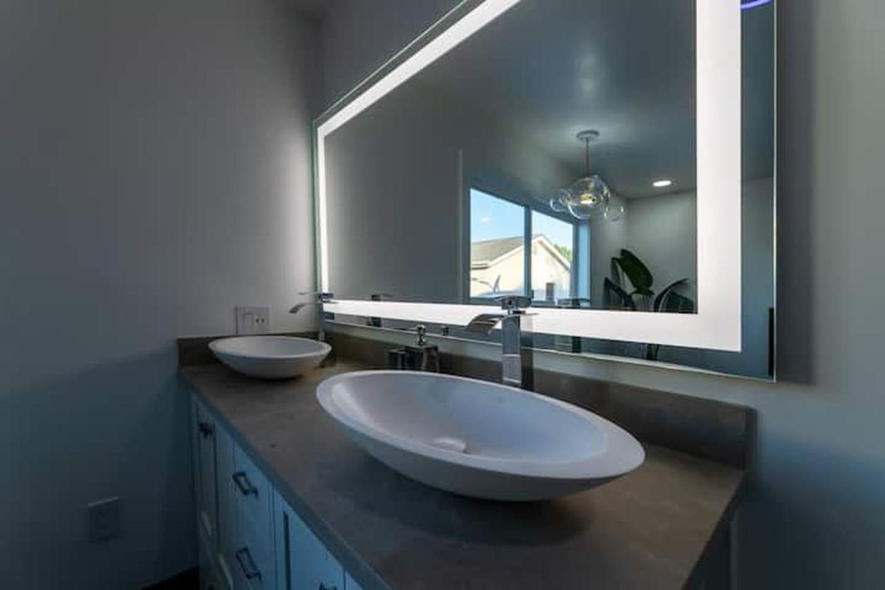 Modern San Pedro Home ลอสแอนเจลิส ภายนอก รูปภาพ